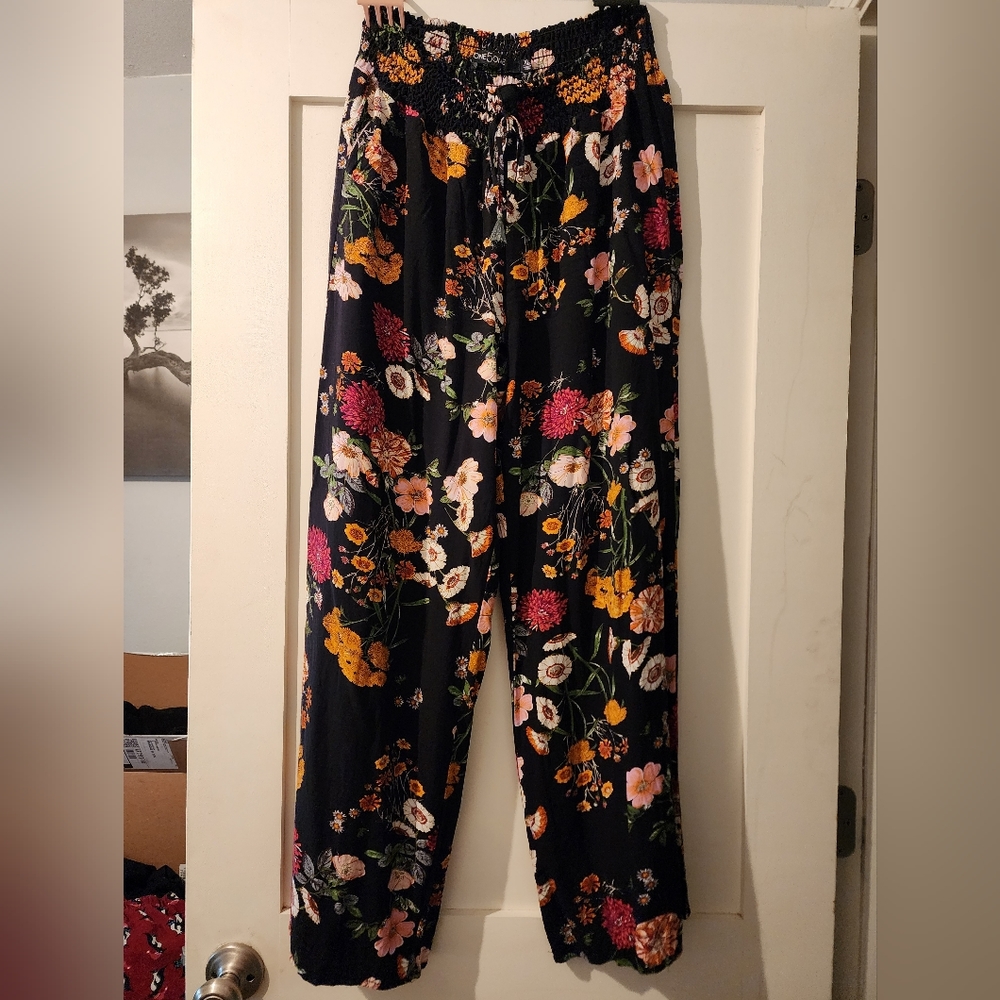 Flowy floral pants